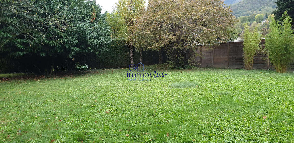 Terrain à ALBERTVILLE