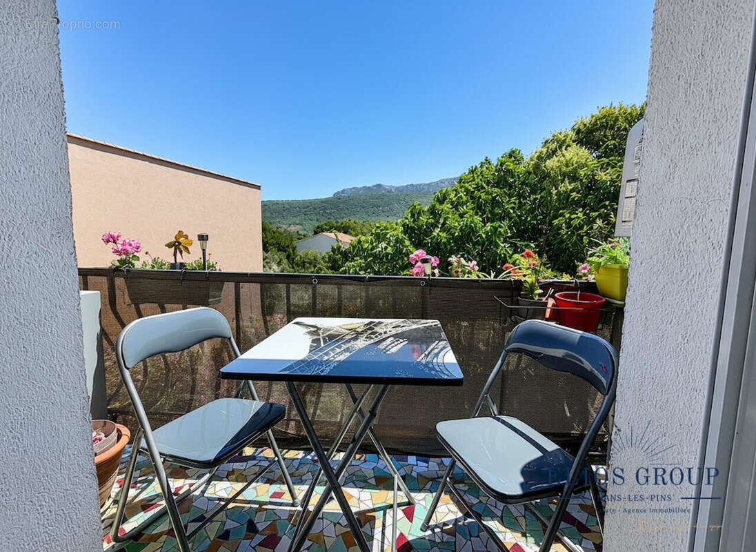 Maison 100 m² à Nans-Les-Pins  - photo 3