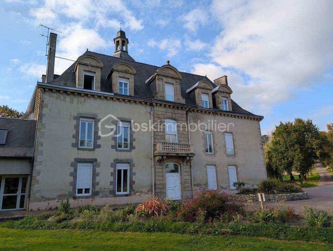 Appartement à MONTAUBAN-DE-BRETAGNE