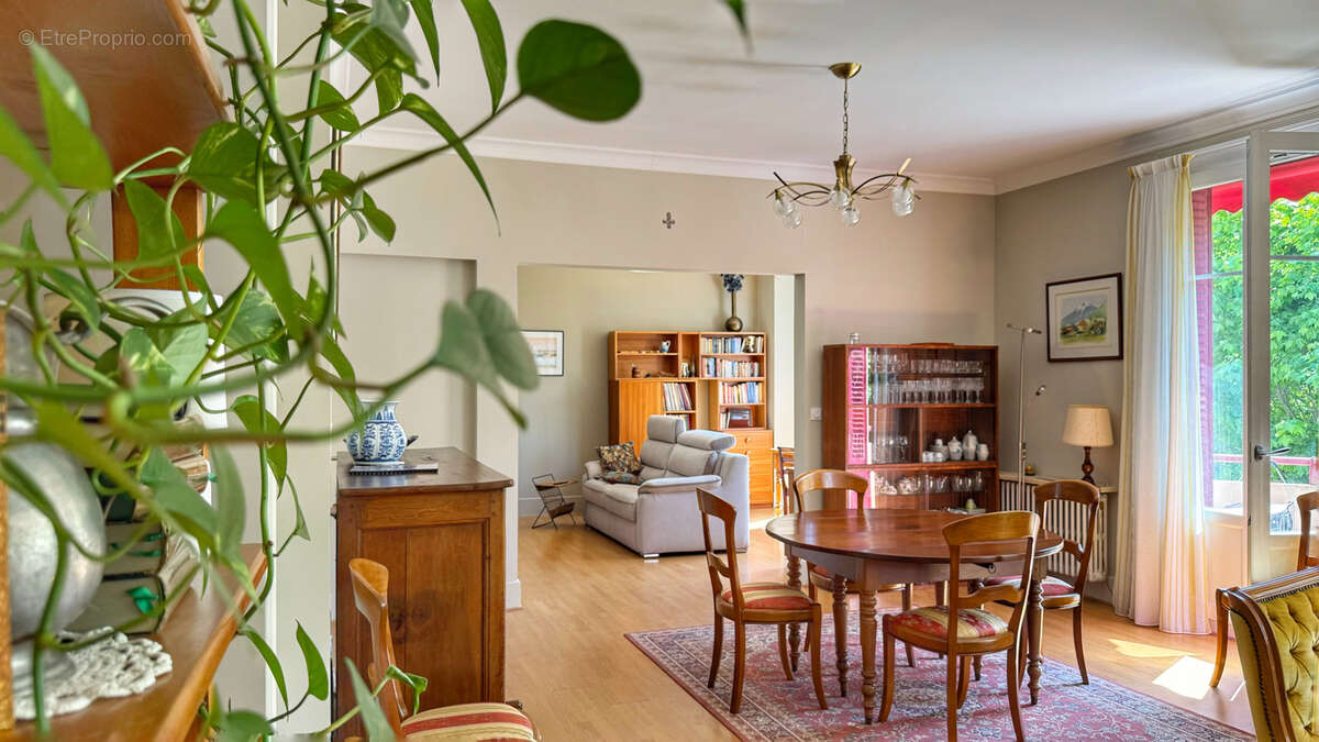 Appartement à VOIRON