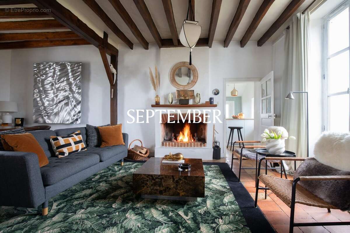 Maison à PERVENCHERES