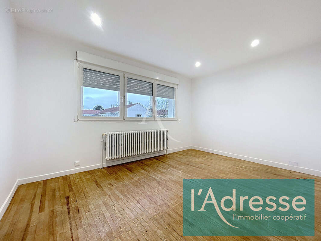 Maison Montigny Les Metz - 6 pièces 118 m² - 3 chambres - jardin - garage - photo 5