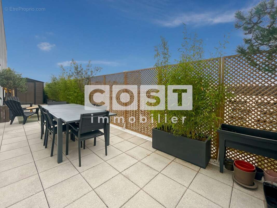 Appartement à ASNIERES-SUR-SEINE