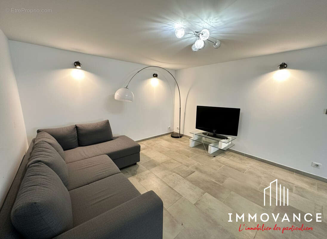 Maison 134 m² à Saint-Martin-De-Londres  - photo 5