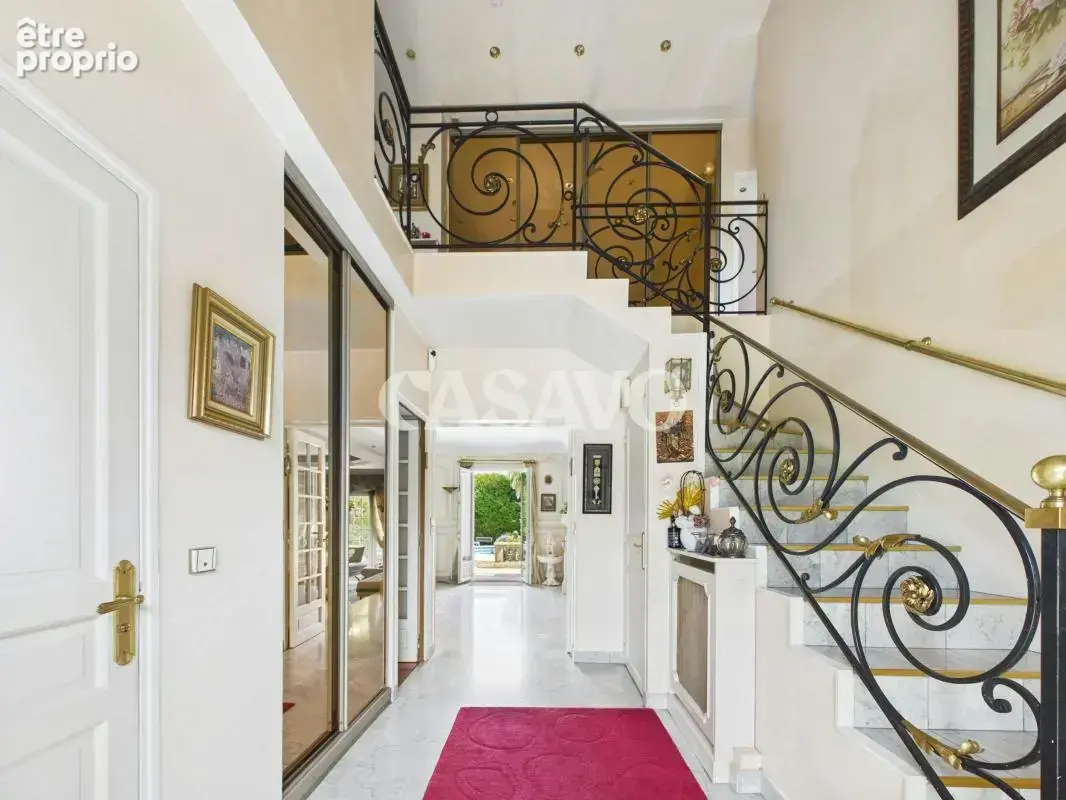 Vente Maison 8 pièces de 180m² - 95200 Sarcelles - photo 8