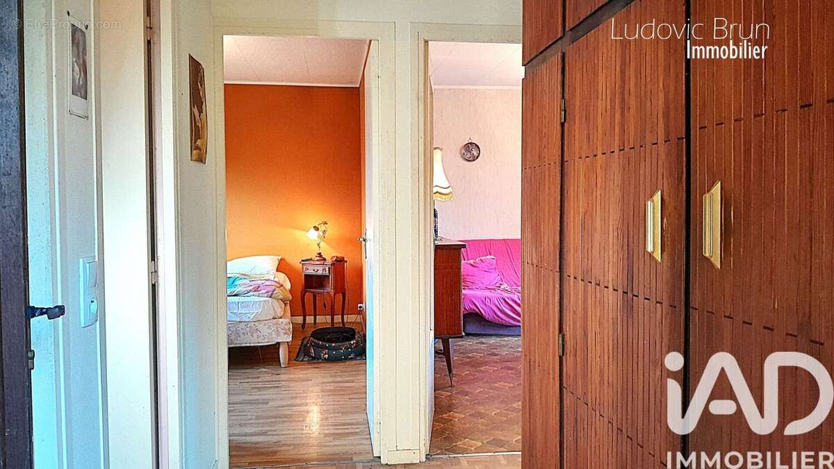 Photo 3 - Maison à VILLENEUVE-LES-GENETS