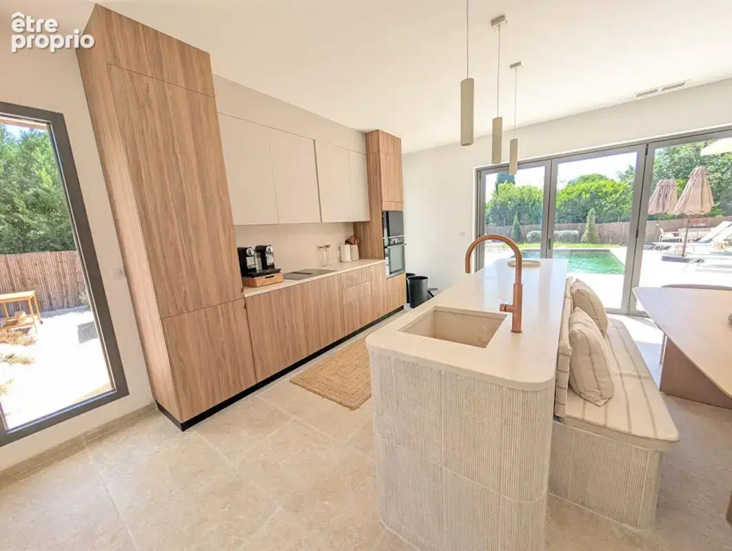 Gordes - Élégante maison contemporaine de 175 m² avec piscine - photo 11