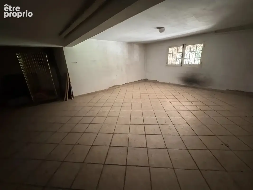 Cannes Montfleury, villa en pierres de 7 p sur 3200m² de terrain - photo 13