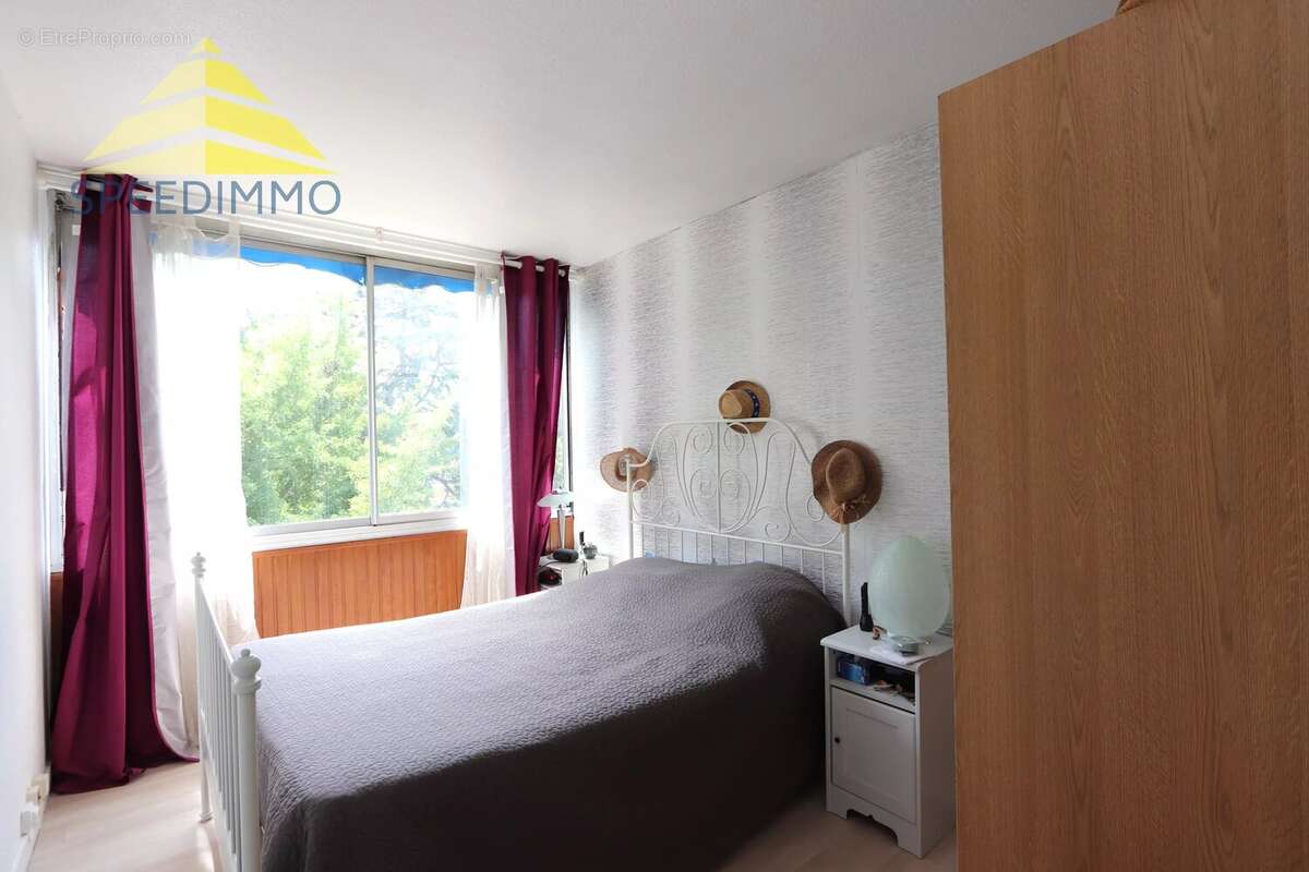 Appartement à BOUSSY-SAINT-ANTOINE