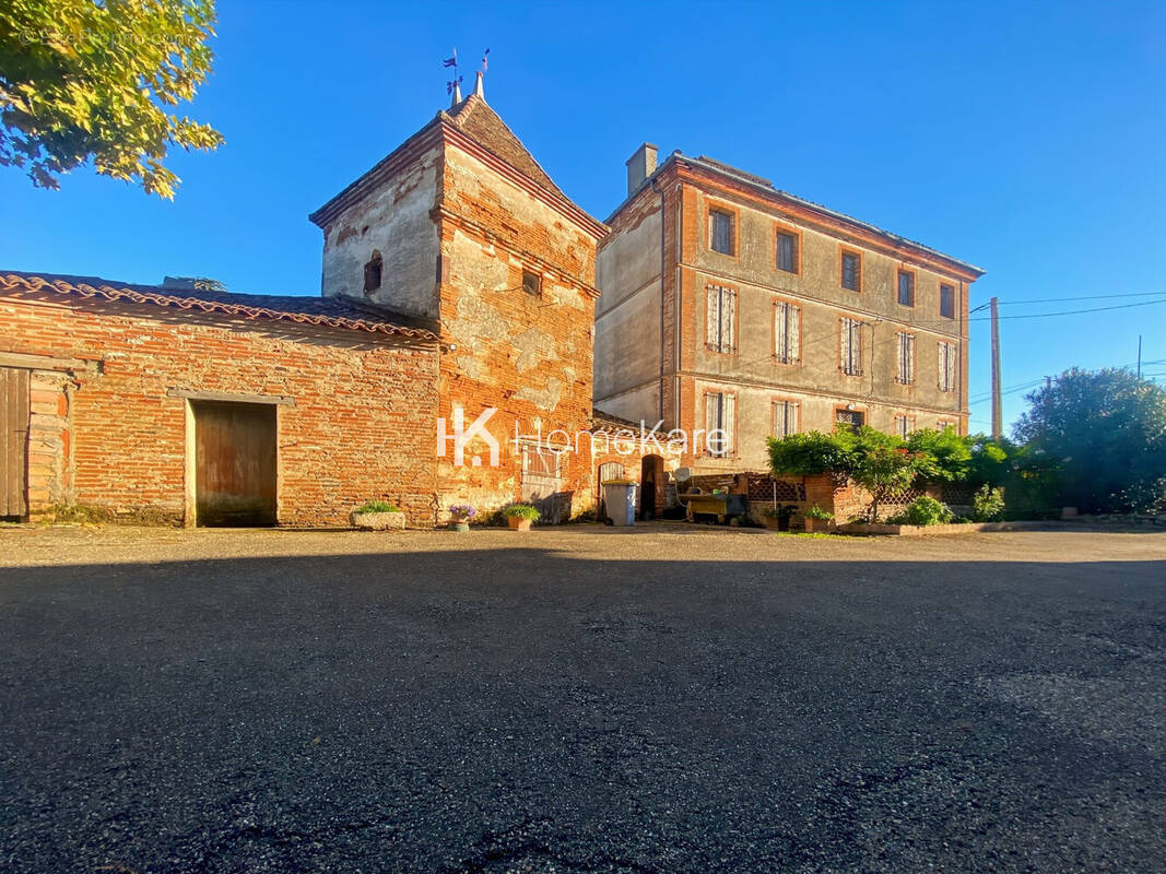 Maison à CASTELSARRASIN