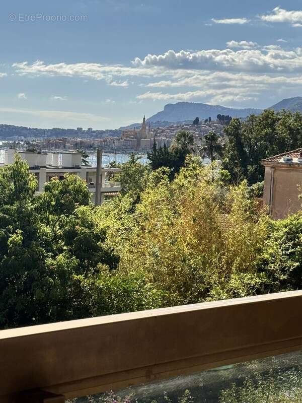Appartement à MENTON