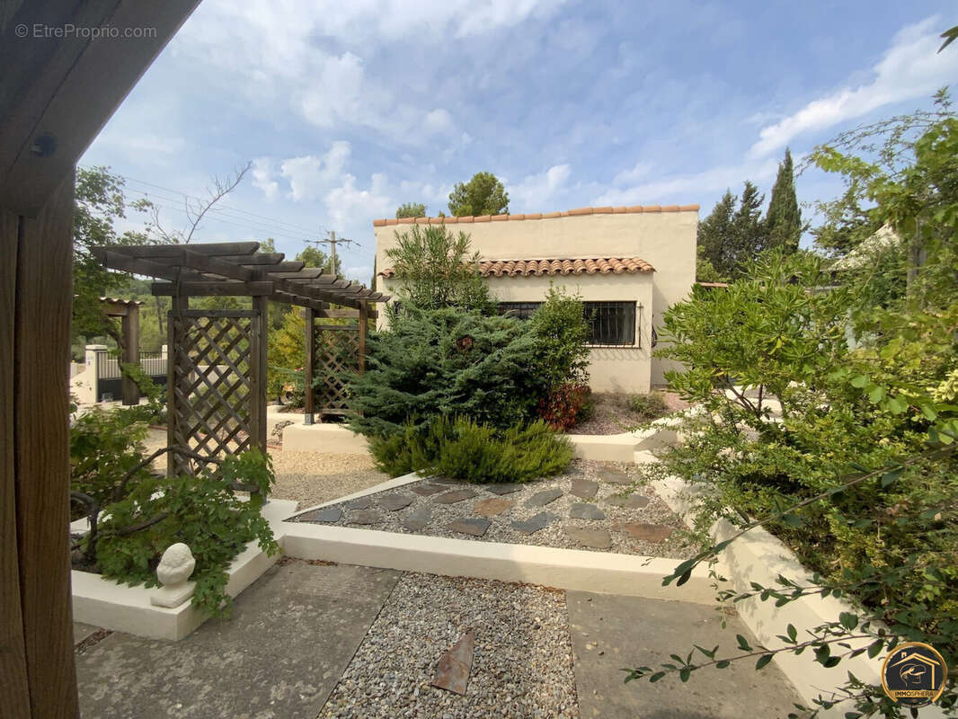 Maison à BIZE-MINERVOIS