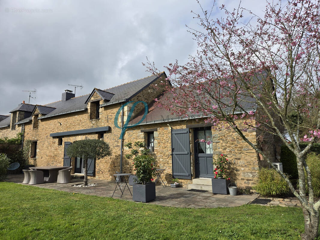Maison à MOUZEIL