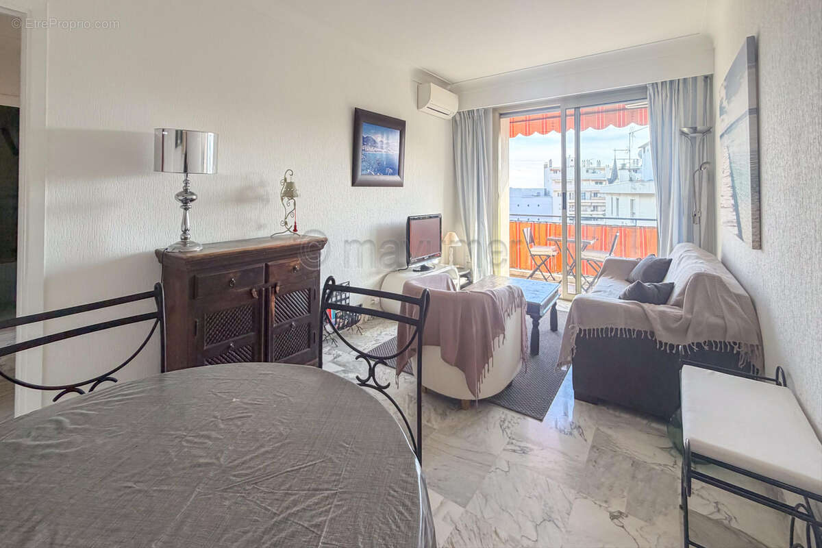 T2 avec terrasse vue mer + garage 06190 Roquebrune-Cap-Martin n°5 - Appartement à ROQUEBRUNE-CAP-MARTIN