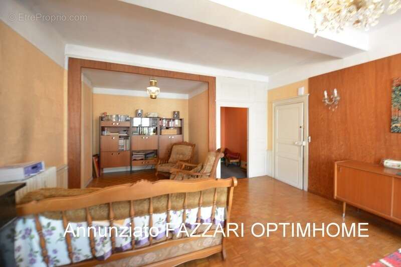 Appartement à STENAY