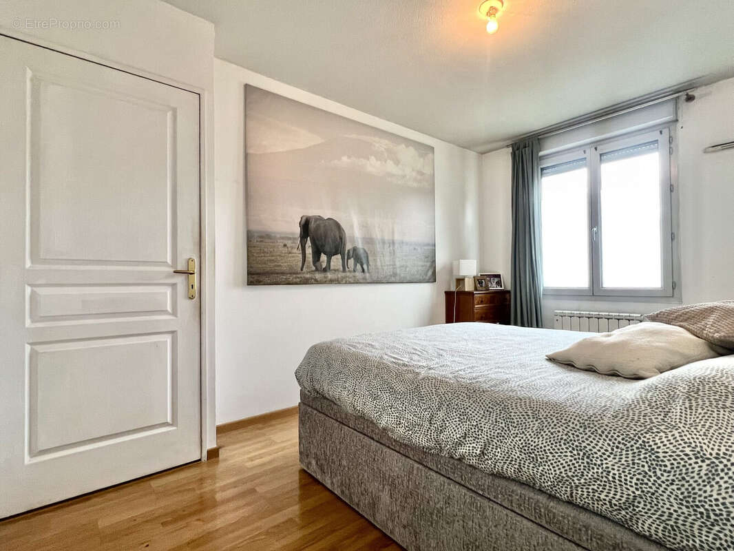 Appartement à LYON-8E