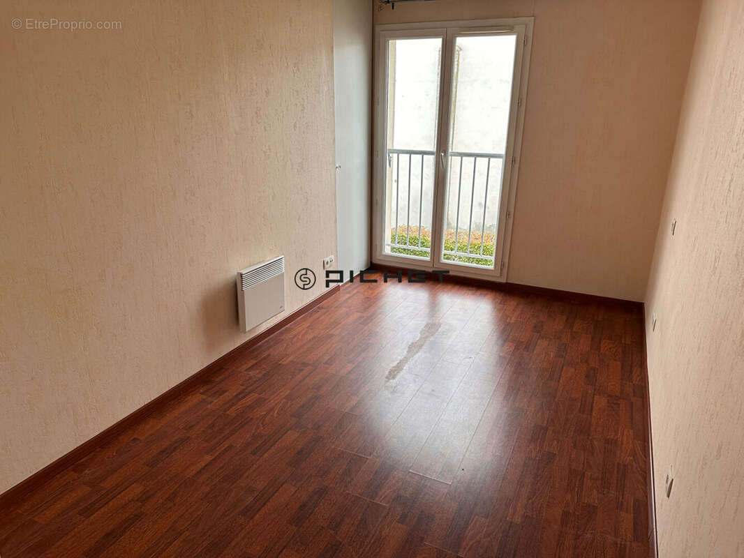 Appartement T3 avec terrasse et parking - Résidence recherchée - photo 9
