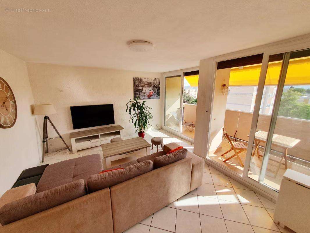 Appartement à MARIGNANE