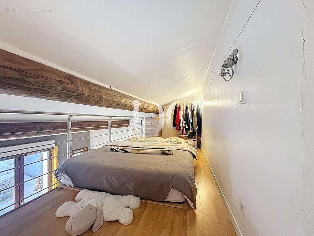 Appartement à L'ISLE-SUR-LA-SORGUE