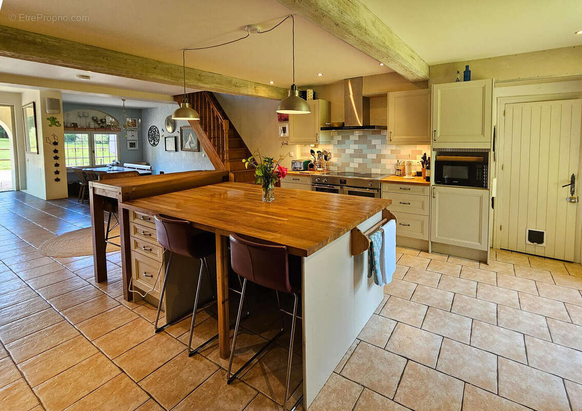 cuisine - Maison à MIREPOIX