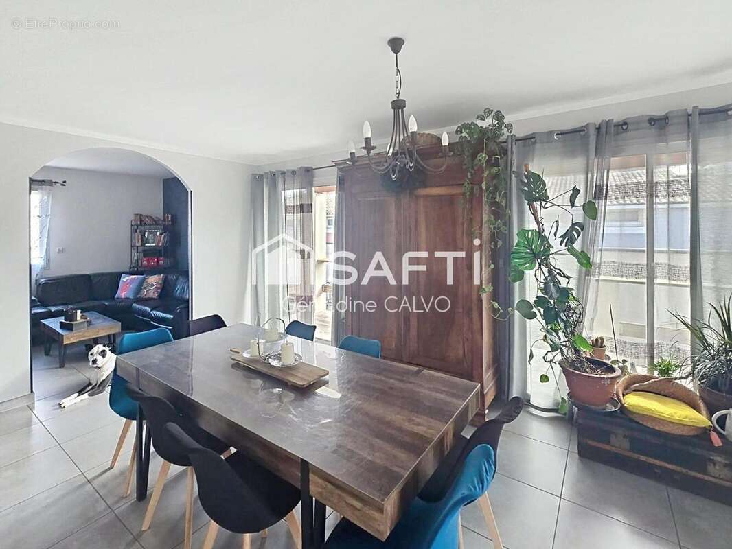 Photo 2 - Maison à COURNONTERRAL