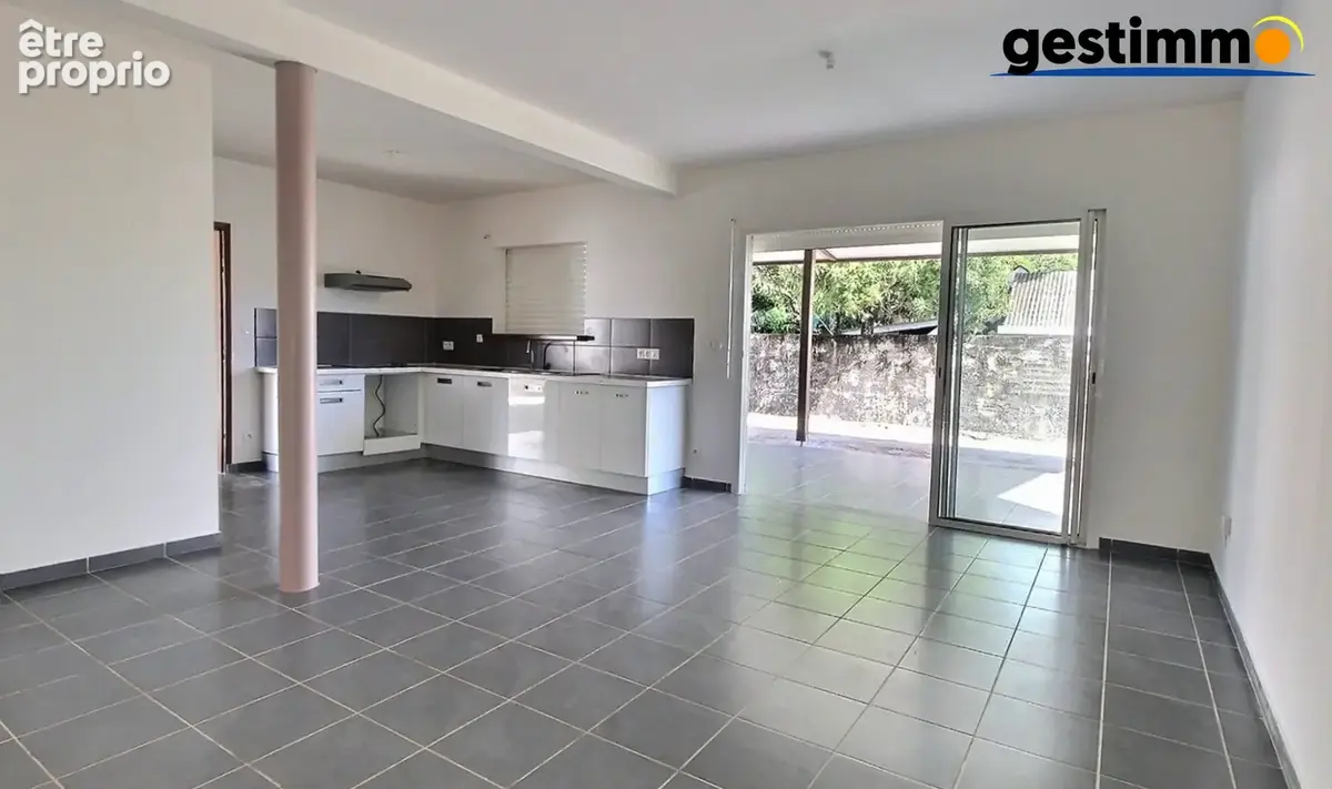 Maison 4 pièces 98 m² à vendre à Cayenne (97300) - photo 3