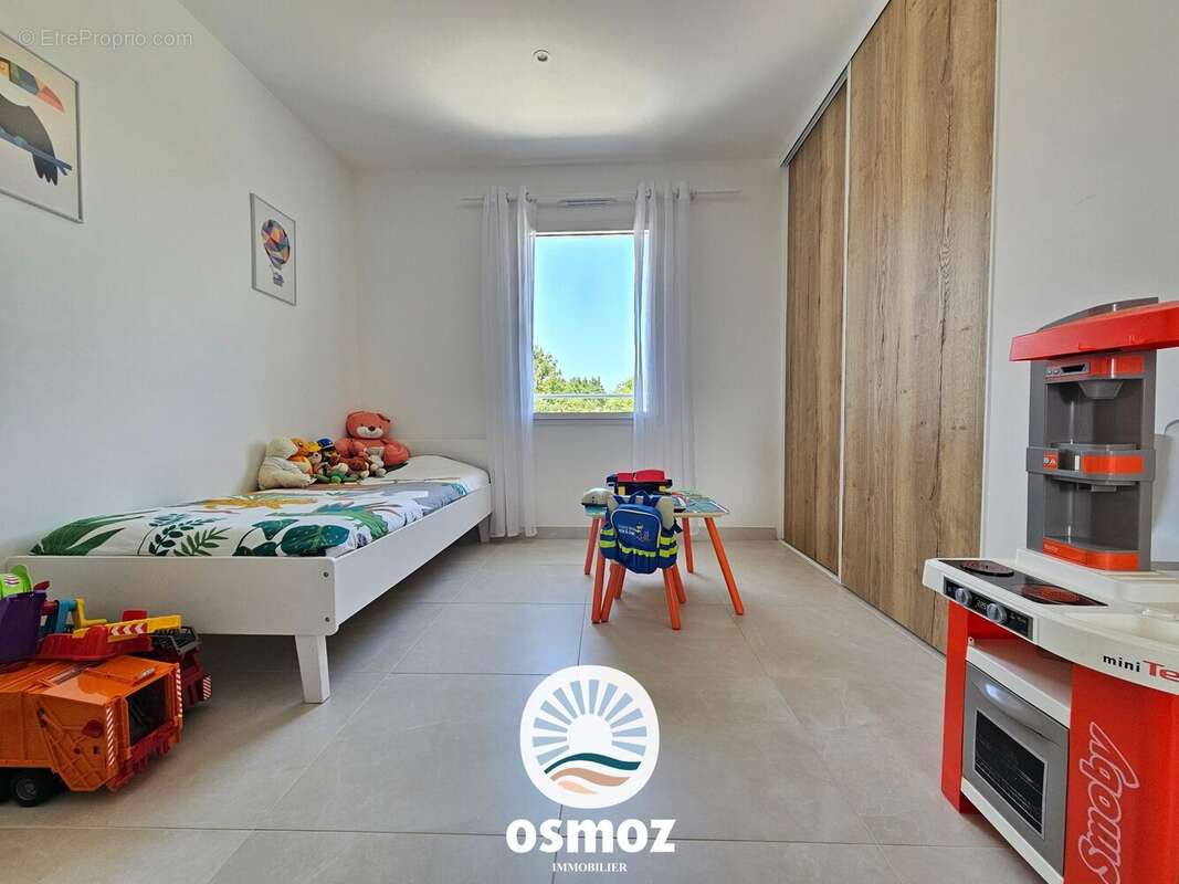 Maison 148 m² à Rochefort  - photo 8