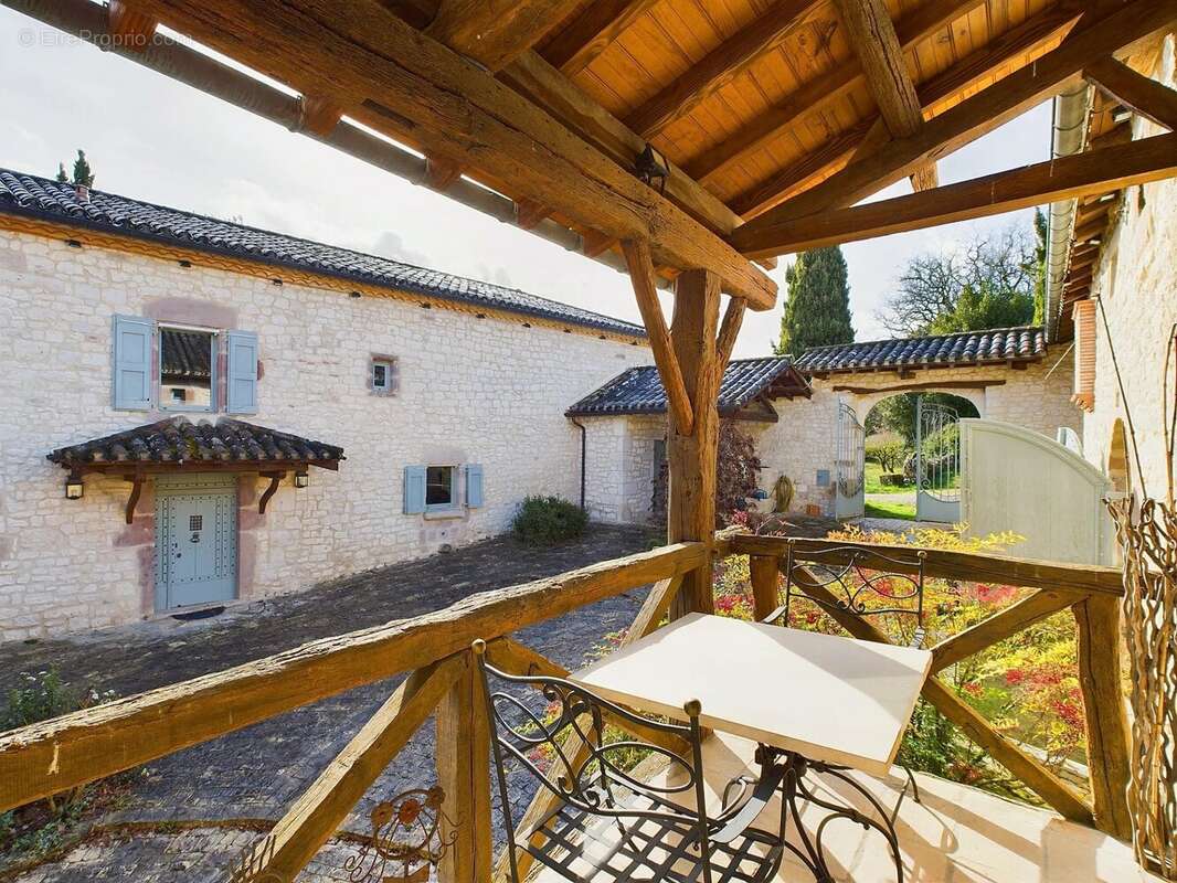 Maison à CORDES-SUR-CIEL