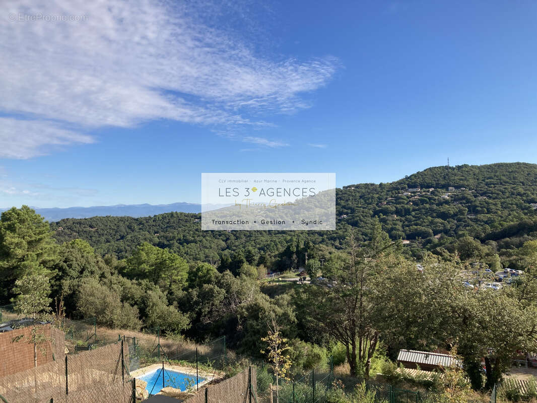 Maison à LA GARDE-FREINET