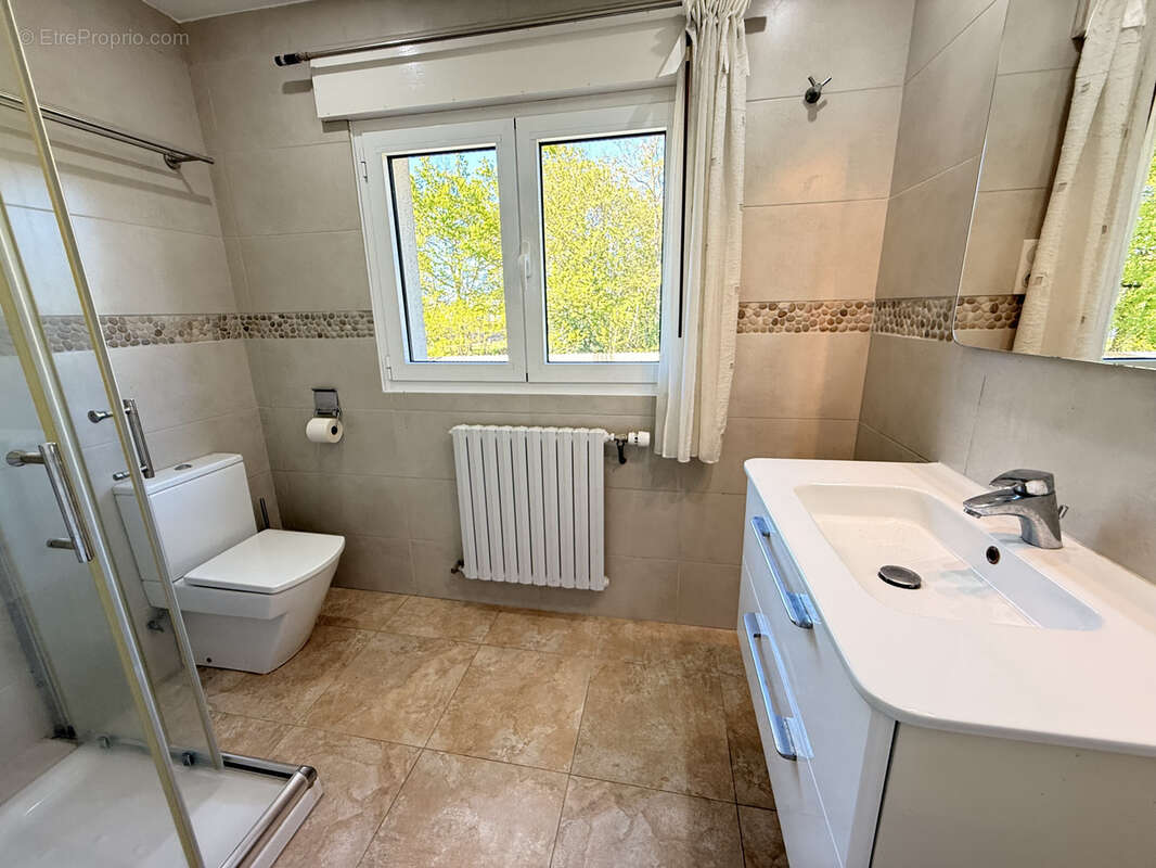 Maison à SAINT-PRYVE-SAINT-MESMIN