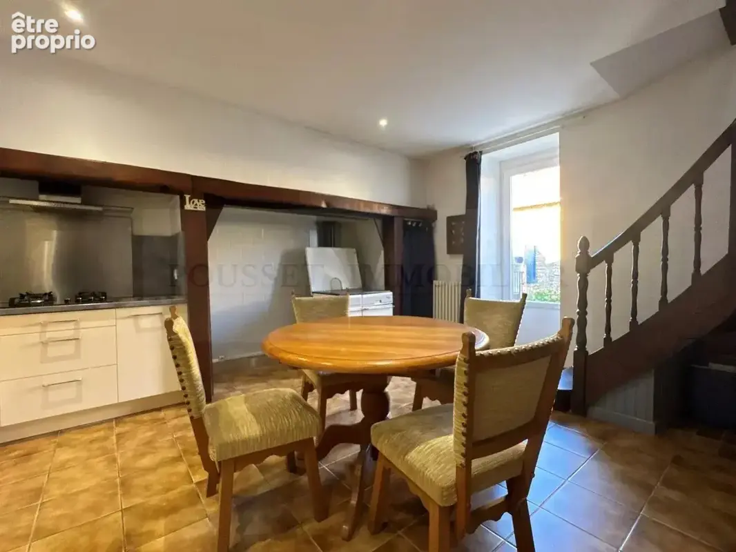 Belle propriété de campagne avec piscine sur 3.7 ha de terrain - photo 5