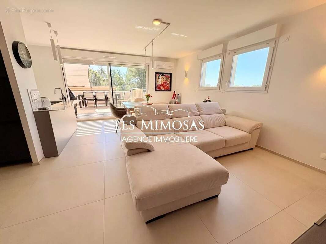 Appartement à FREJUS