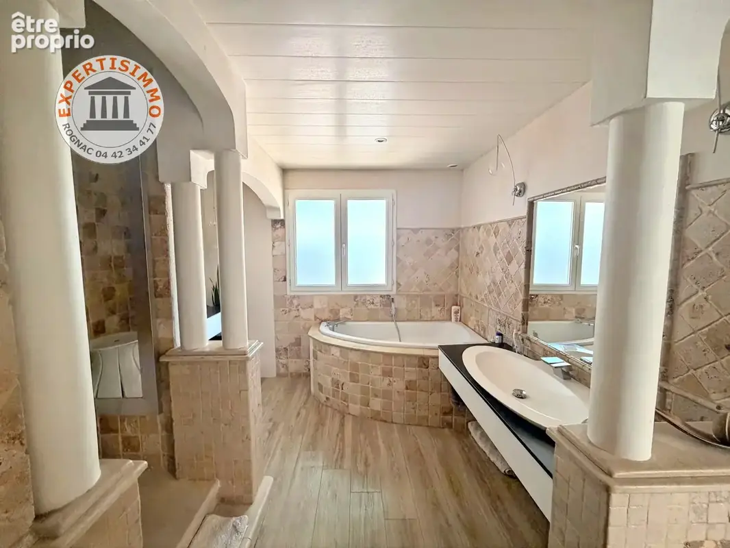 Maison T4 avec Dependances Jardin et Piscine - photo 11