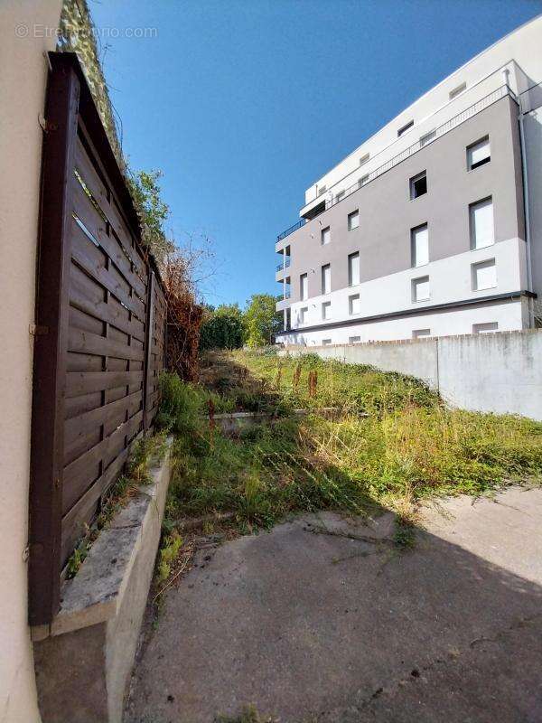 Belle maison t5 a nantes avec jardin et garage - photo 3
