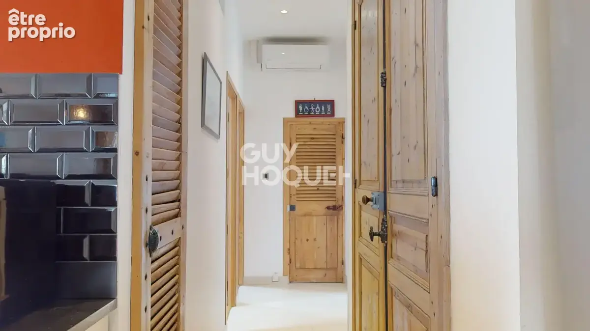 Appartement de charme avec vue sur le port et potentiel mixte ? Ars-en-Ré - photo 3
