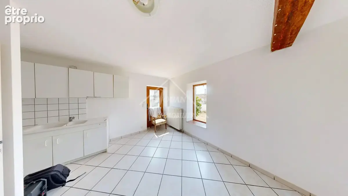 Exclusivite jolie maison deux chambres et terrain - photo 3