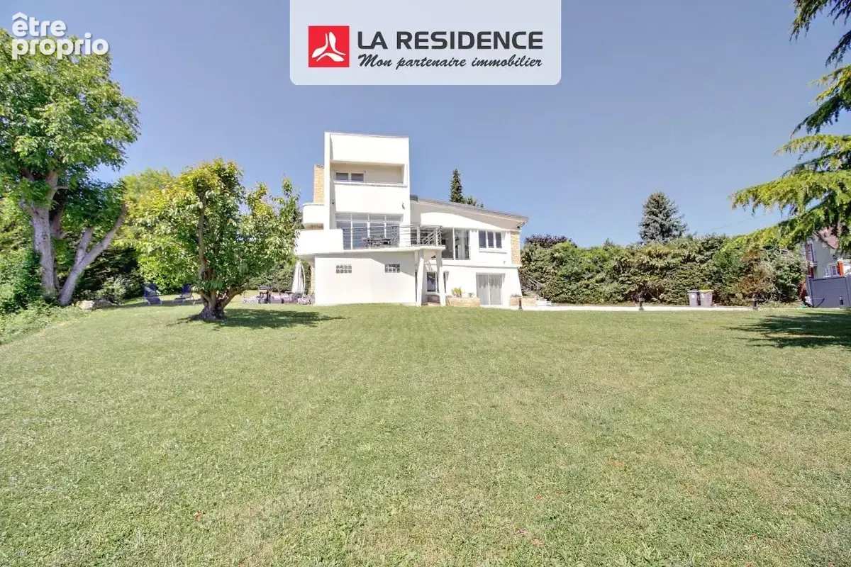 Maison 175 m² à Vaux-Sur-Seine  - photo 8