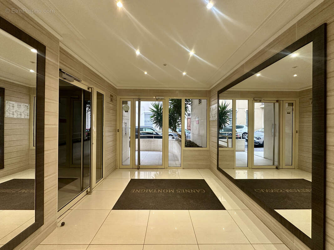 Appartement à CANNES