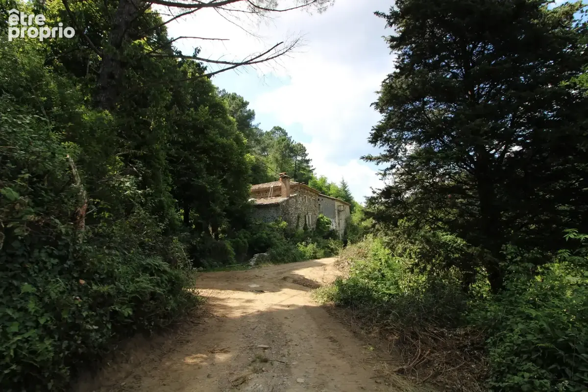 MAS 600 M2 A RENOVER jusqu'à 21 hectares. - photo 11