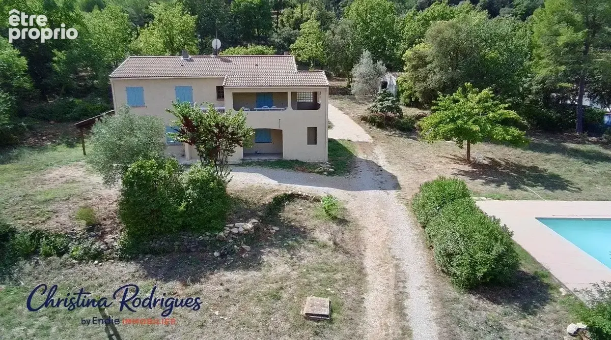 Lorgues villa t7 piscine garage cave - photo 24