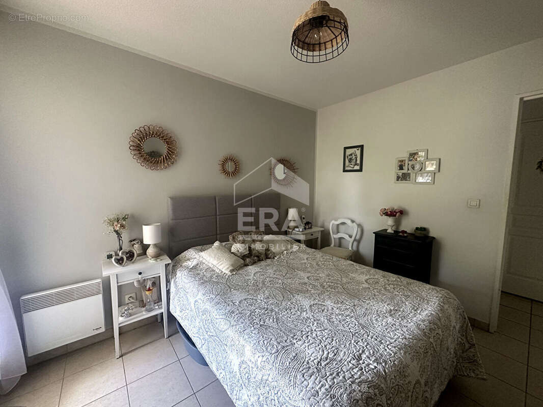 Appartement à SAINT-MAXIMIN-LA-SAINTE-BAUME