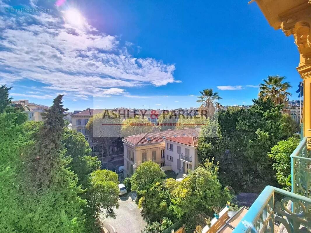 Appartement à NICE