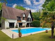 Maison à SAINT-SAUVEUR-SUR-ECOLE