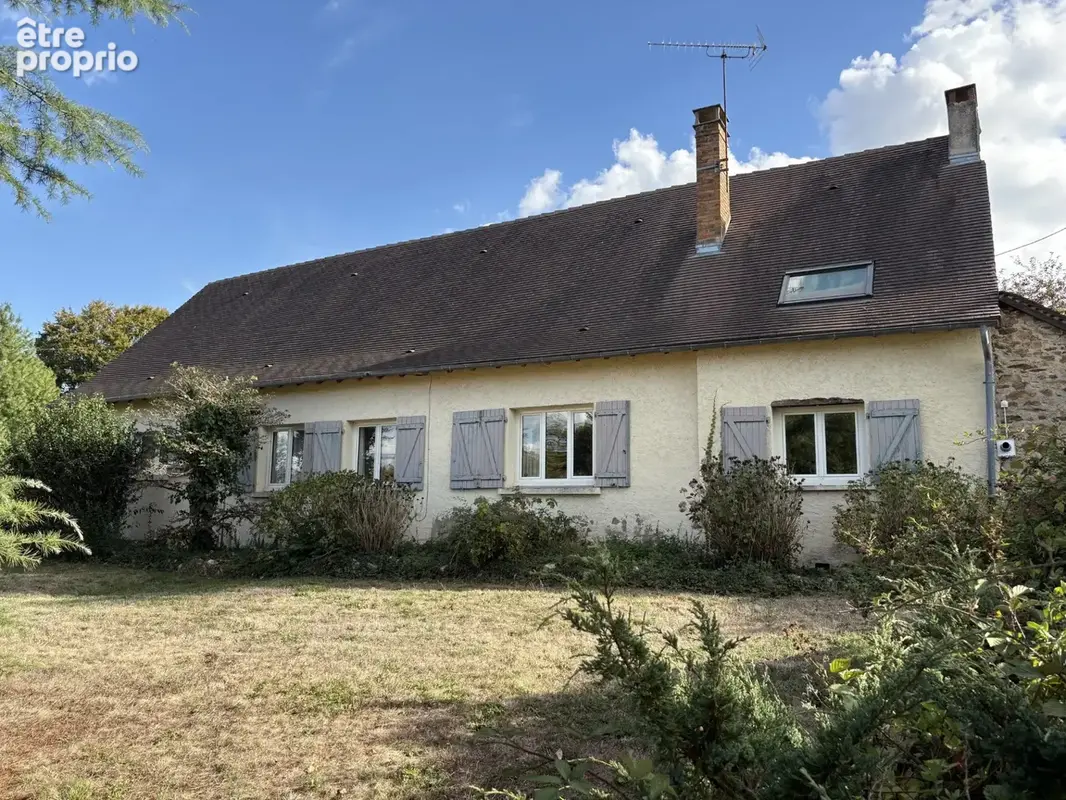 Coussac Bonneval Maison de campagne de 5 pièces de plain-pied, garage et grand terrain - photo 1