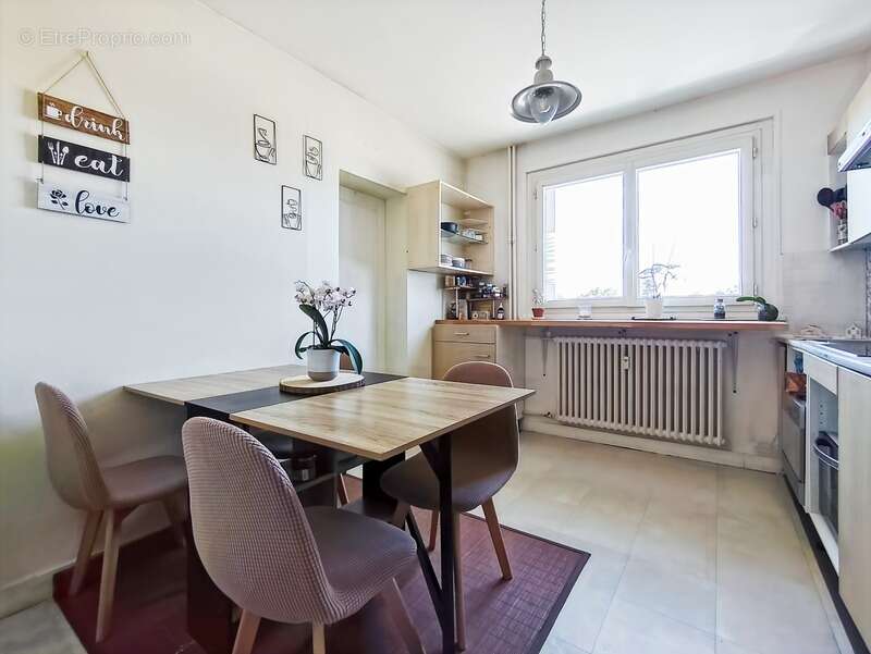 Appartement à vendre 3 pièces AMBILLY (74) - photo 2
