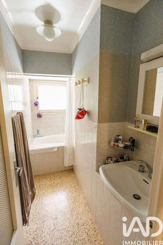 Photo 5 - Appartement à LA CADIERE-D'AZUR