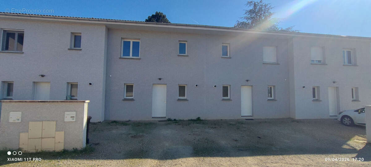 Maison à VONNAS
