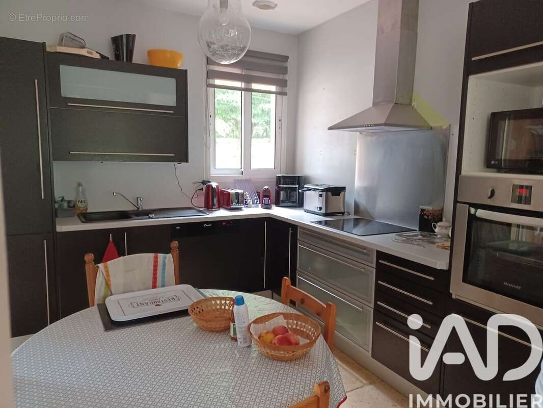 Maison 180 m² à Saint-Crepin-Et-Carlucet  - photo 8