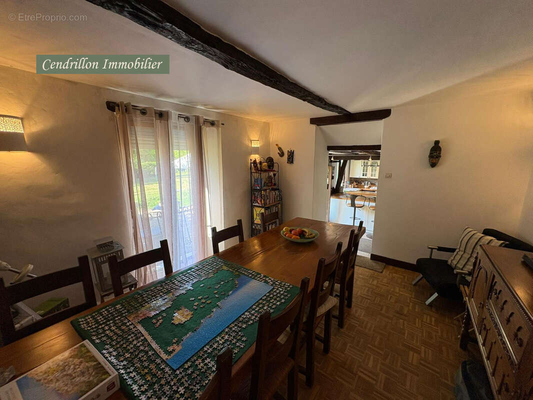 Maison à MASBARAUD-MERIGNAT