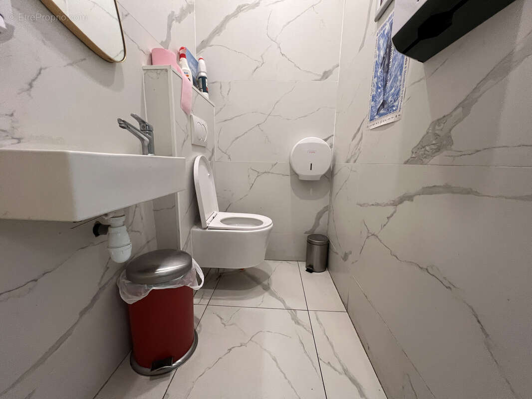 Commerce à MARSEILLE-6E